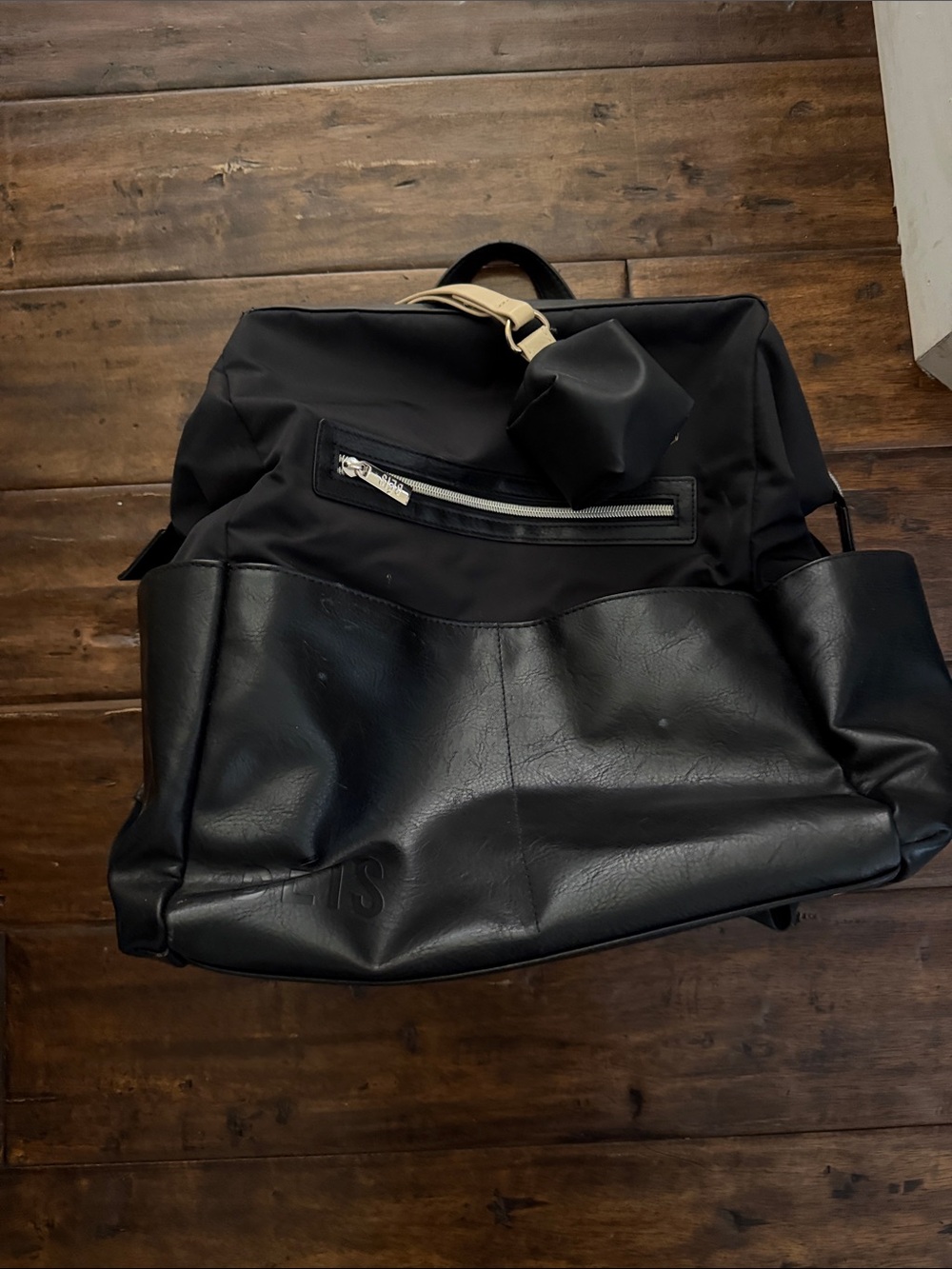 Beis Diaper Bag